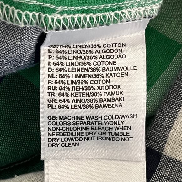 The North Face Men's Linen Blend Short Sleeve Button Down Plaid Shirt - Picture 4 of 4